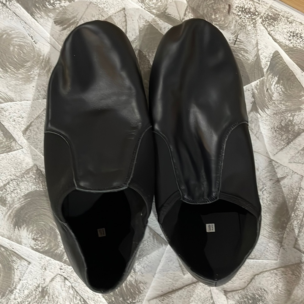 Dance shoes